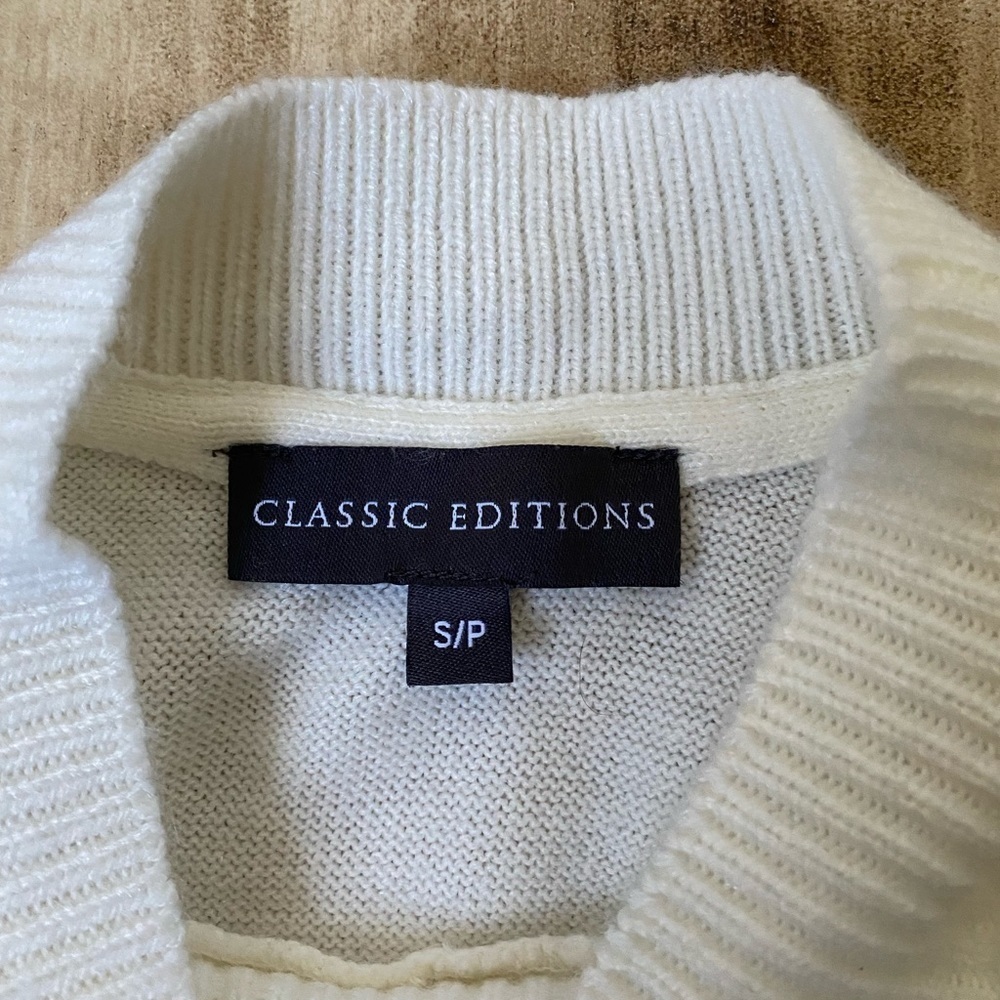 Classic Editions Crew Neck Knit Top Size Small - Picture 6 of 7